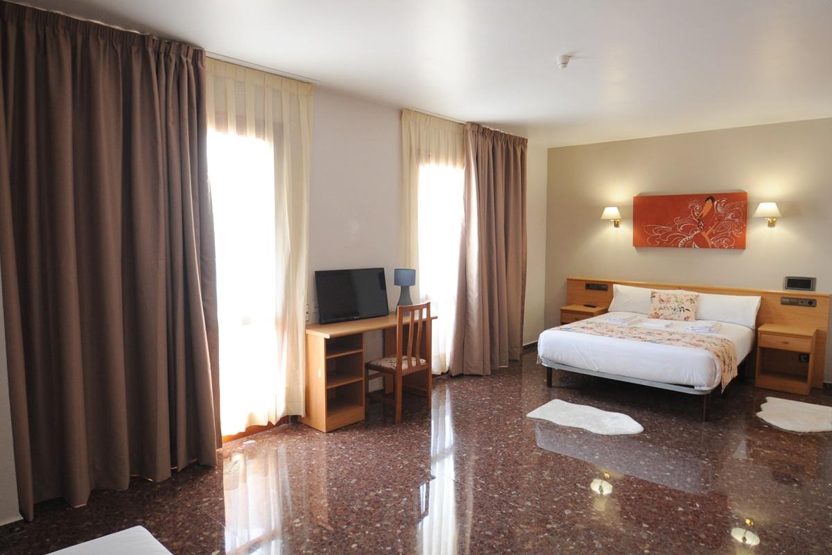 Hotel La Imperial Luceni Exteriér fotografie