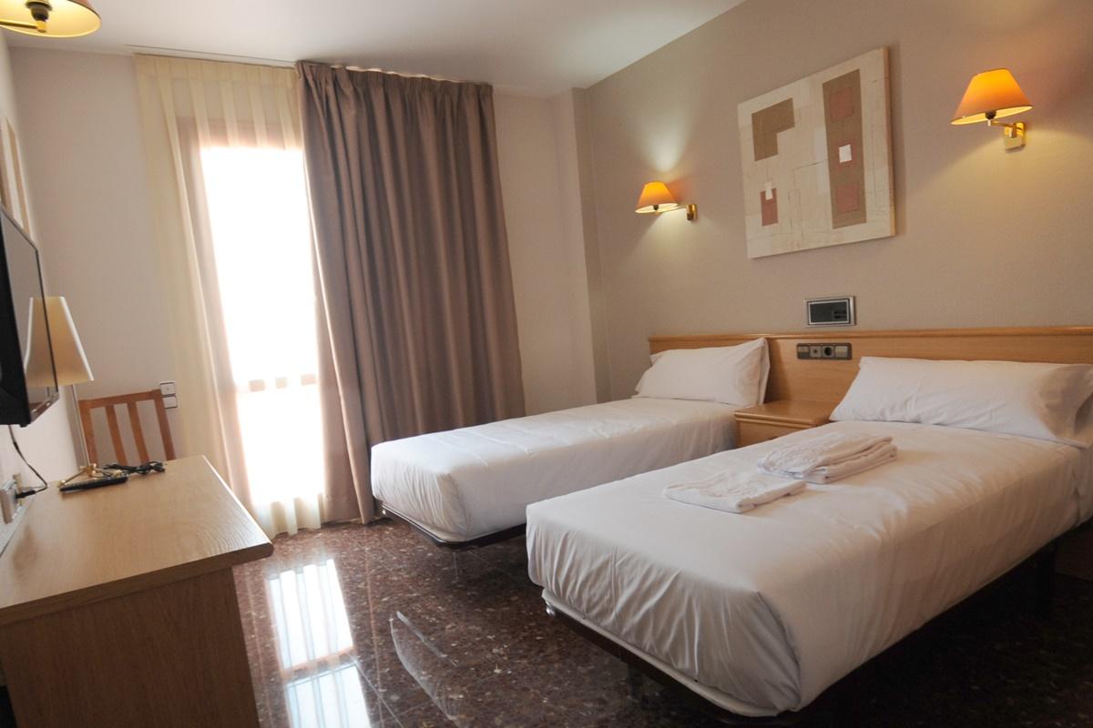Hotel La Imperial Luceni Exteriér fotografie